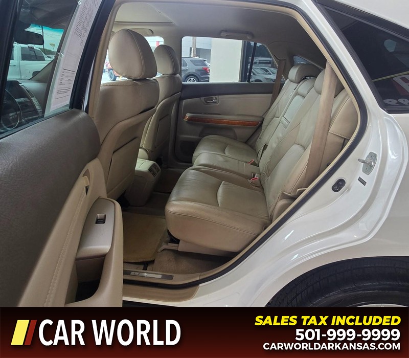 Lexus RX 350 Vehicle Full-screen Gallery Image 10