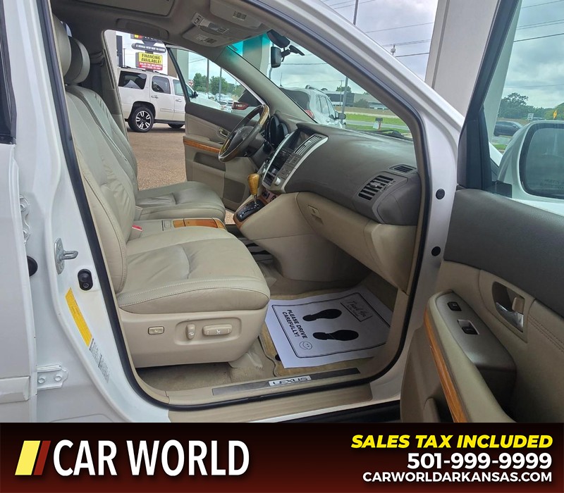 Lexus RX 350 Vehicle Full-screen Gallery Image 11