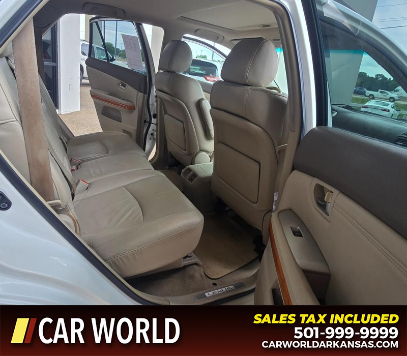 Lexus RX 350 Vehicle Full-screen Gallery Image 12