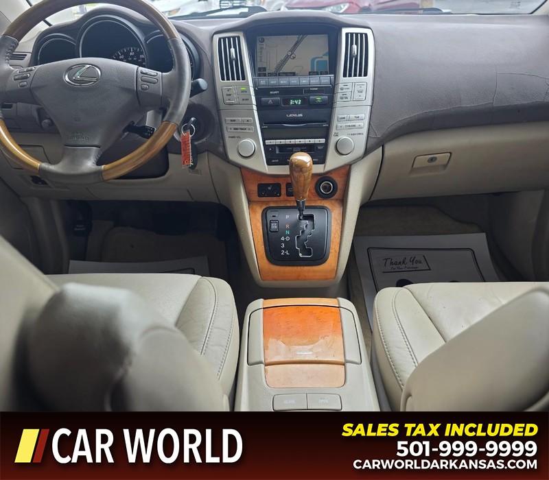 Lexus RX 350 Vehicle Full-screen Gallery Image 18