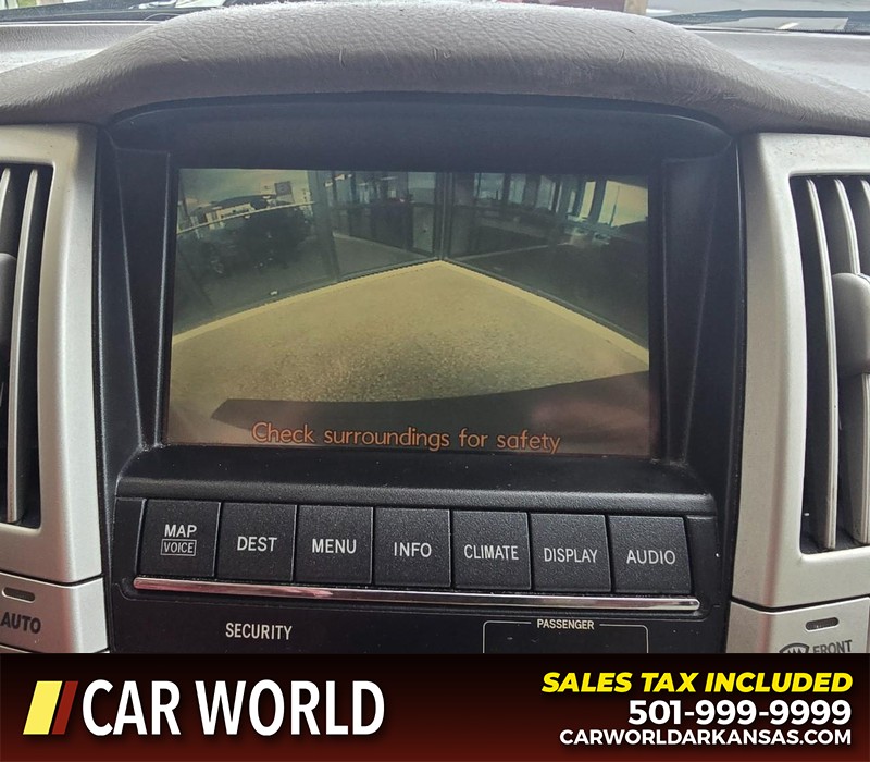Lexus RX 350 Vehicle Full-screen Gallery Image 19