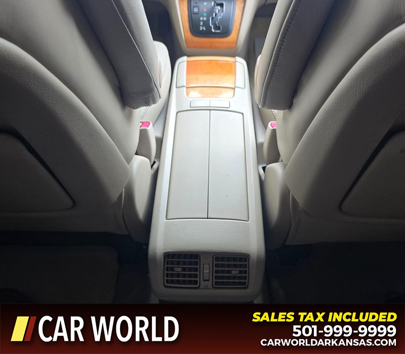 Lexus RX 350 Vehicle Full-screen Gallery Image 21