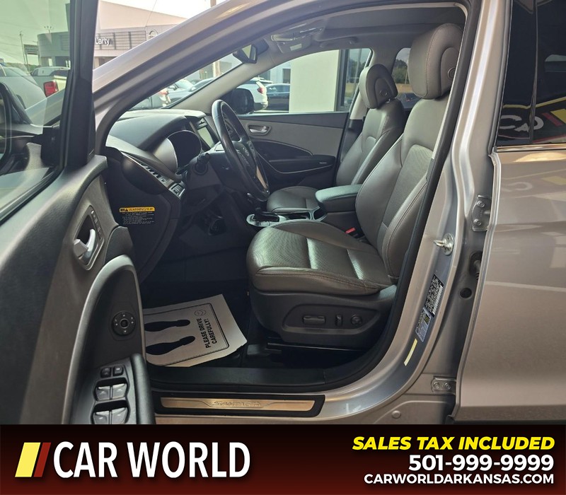 Hyundai Santa Fe Vehicle Full-screen Gallery Image 8
