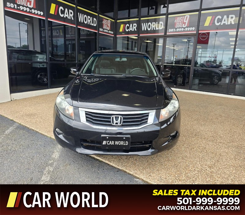 Honda Accord Sedan Vehicle Full-screen Gallery Image 2