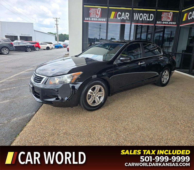 Honda Accord Sedan Vehicle Full-screen Gallery Image 3