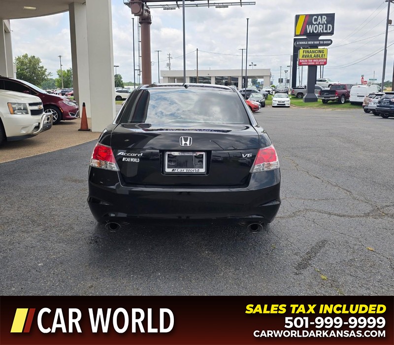 Honda Accord Sedan Vehicle Full-screen Gallery Image 5