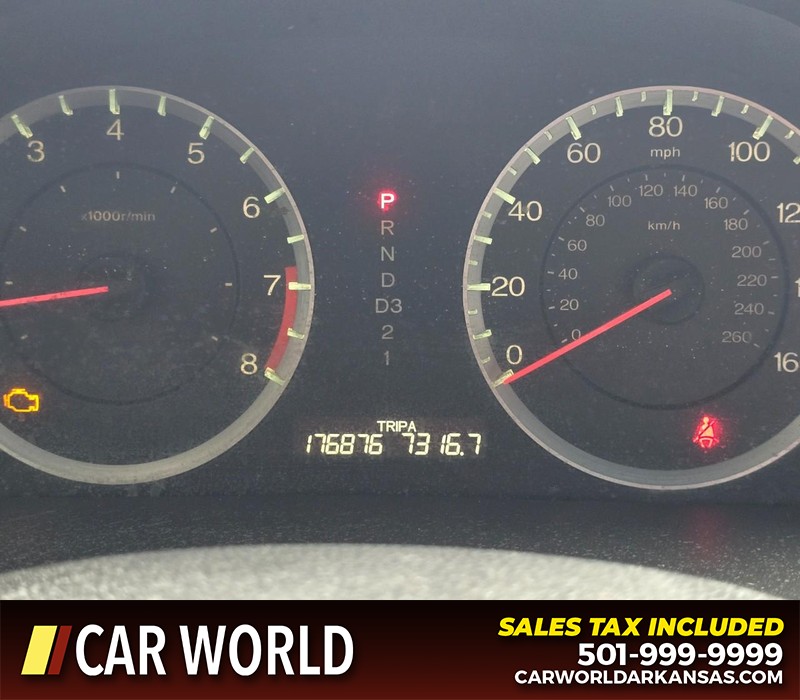 Honda Accord Sedan Vehicle Full-screen Gallery Image 16