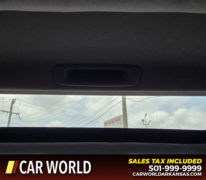 Honda Accord Sedan Vehicle Full-screen Gallery Image 19