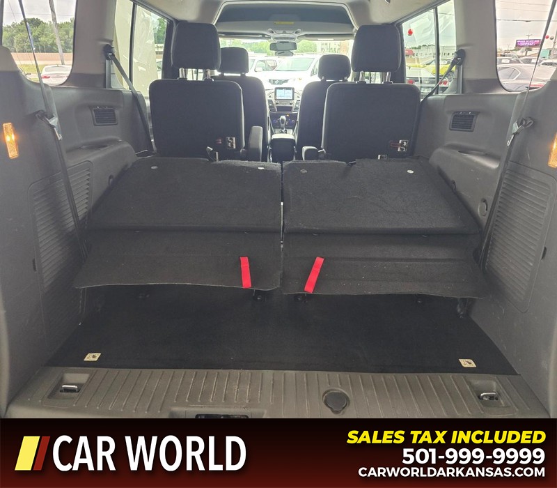 Ford Transit Connect Wagon Vehicle Full-screen Gallery Image 17