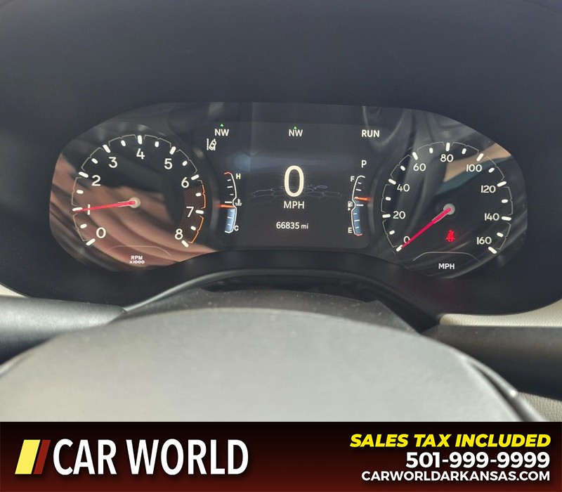 Jeep Compass Vehicle Full-screen Gallery Image 17