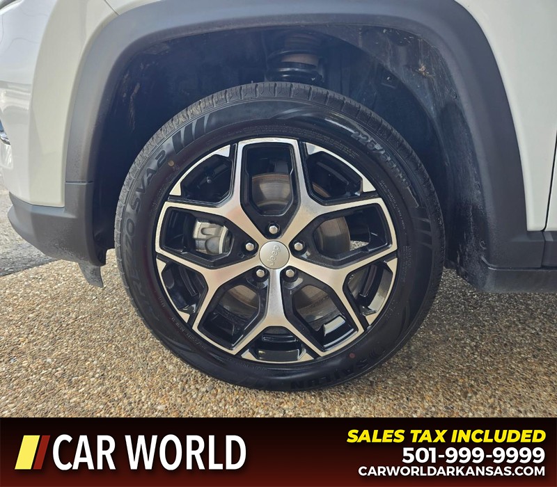Jeep Compass Vehicle Full-screen Gallery Image 6