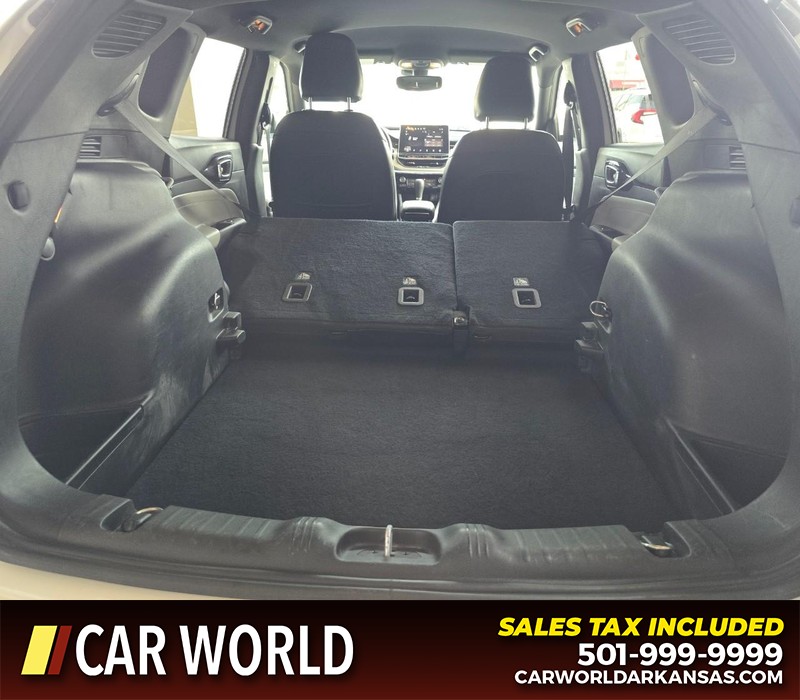 Jeep Compass Vehicle Full-screen Gallery Image 14