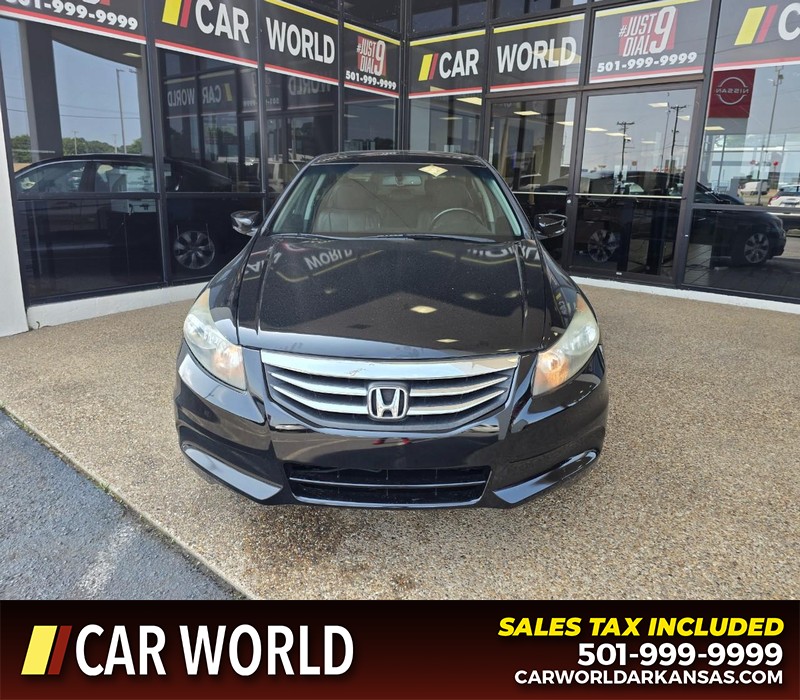 Honda Accord Sedan Vehicle Full-screen Gallery Image 2