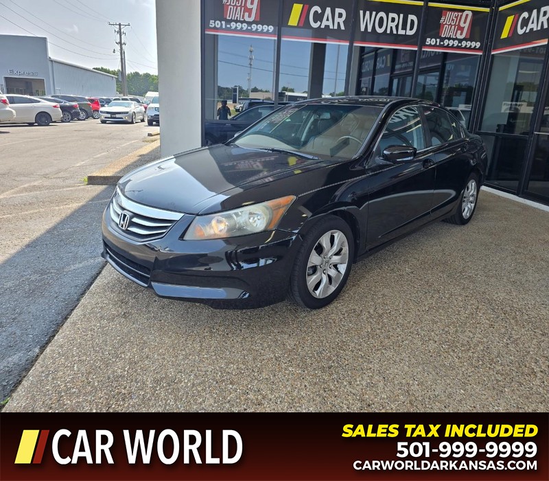 Honda Accord Sedan Vehicle Full-screen Gallery Image 3