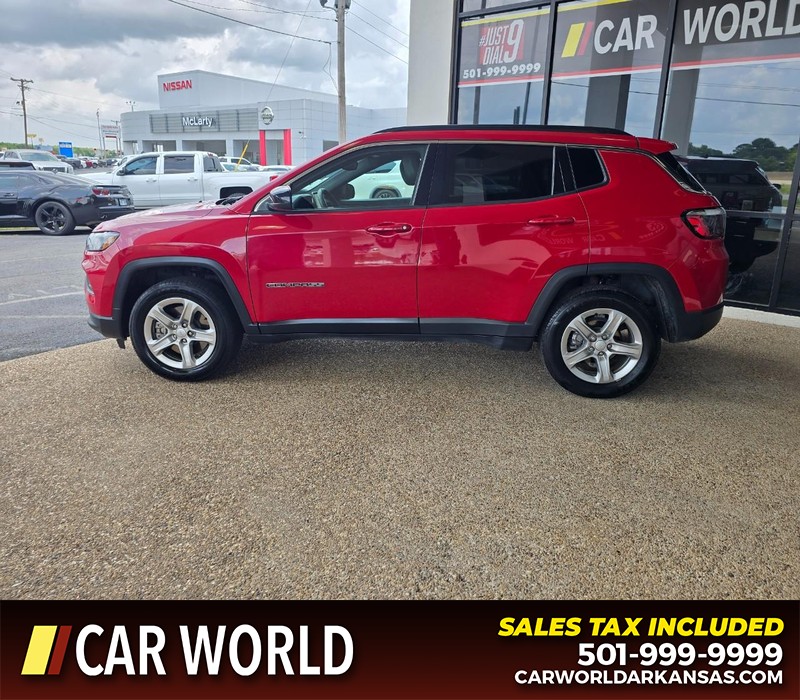 Jeep Compass Vehicle Full-screen Gallery Image 4