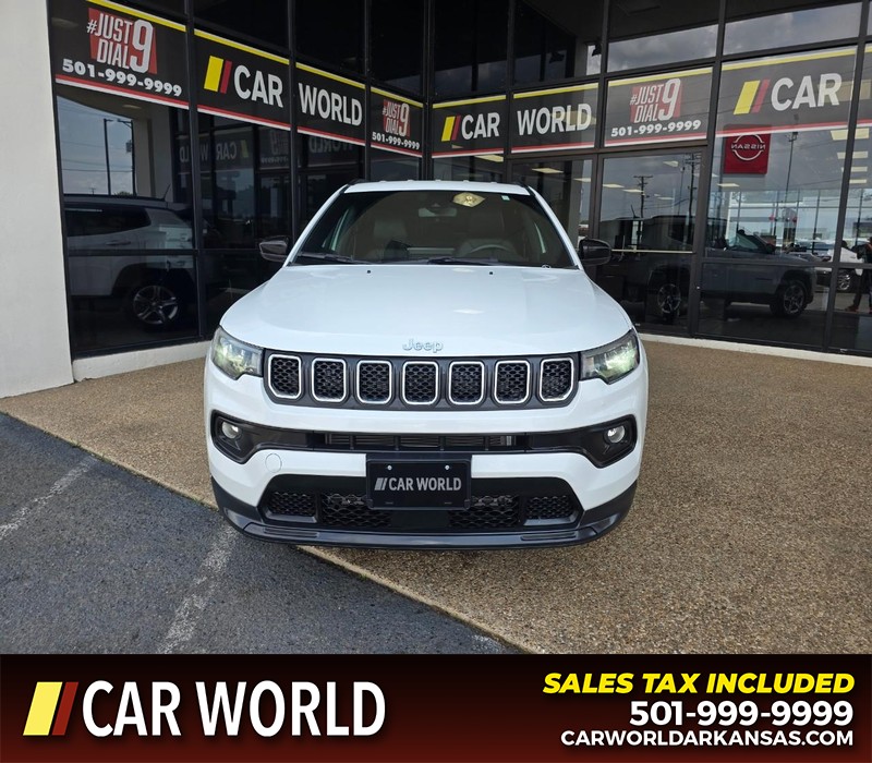Jeep Compass Vehicle Full-screen Gallery Image 2