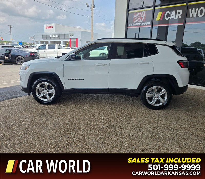 Jeep Compass Vehicle Full-screen Gallery Image 4