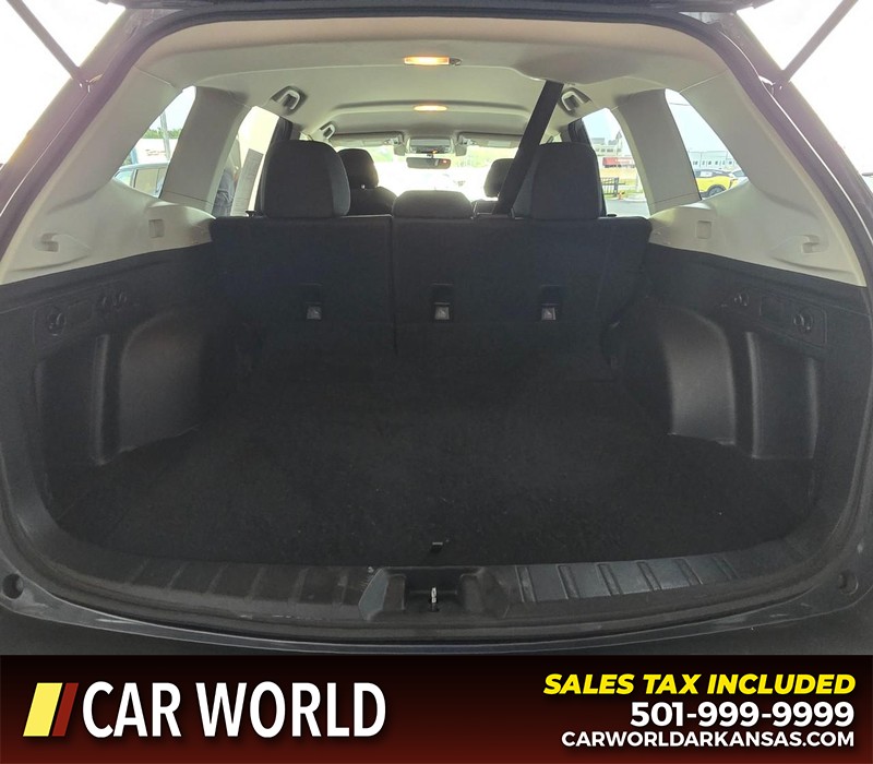 Subaru Forester Vehicle Full-screen Gallery Image 13