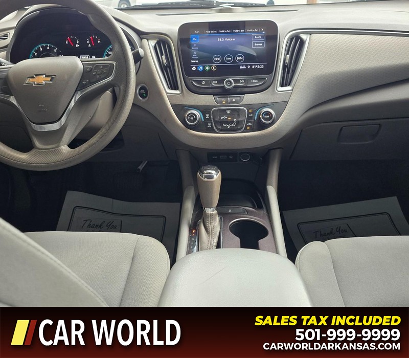 Chevrolet Malibu Vehicle Full-screen Gallery Image 18
