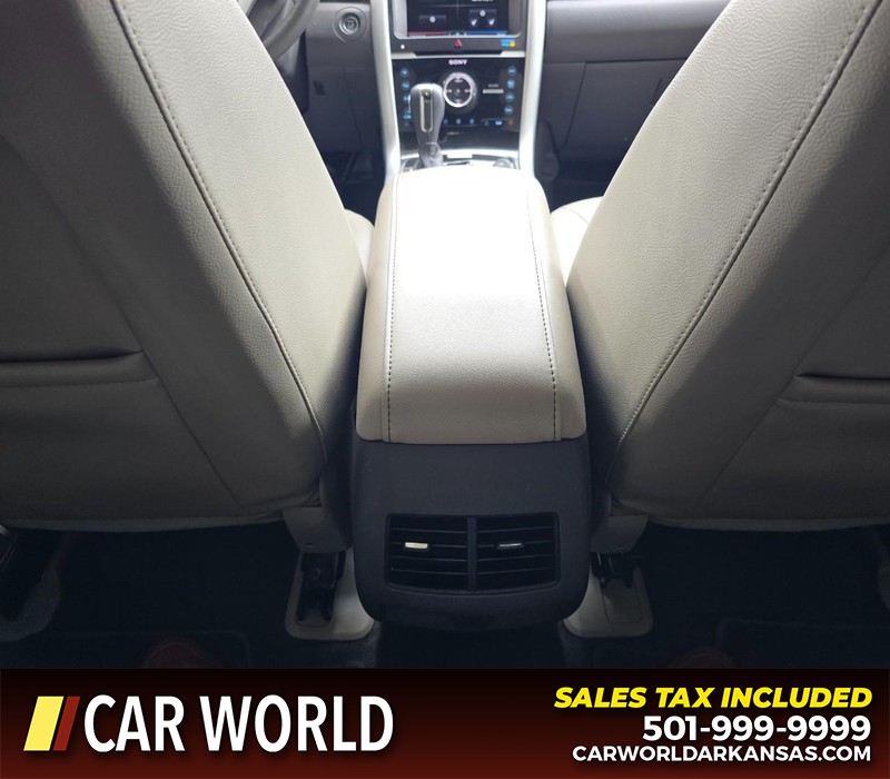 Ford Edge Vehicle Full-screen Gallery Image 21