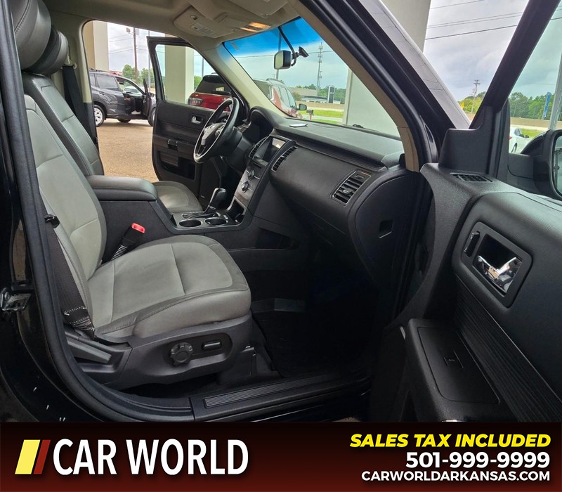 Ford Flex Vehicle Full-screen Gallery Image 12
