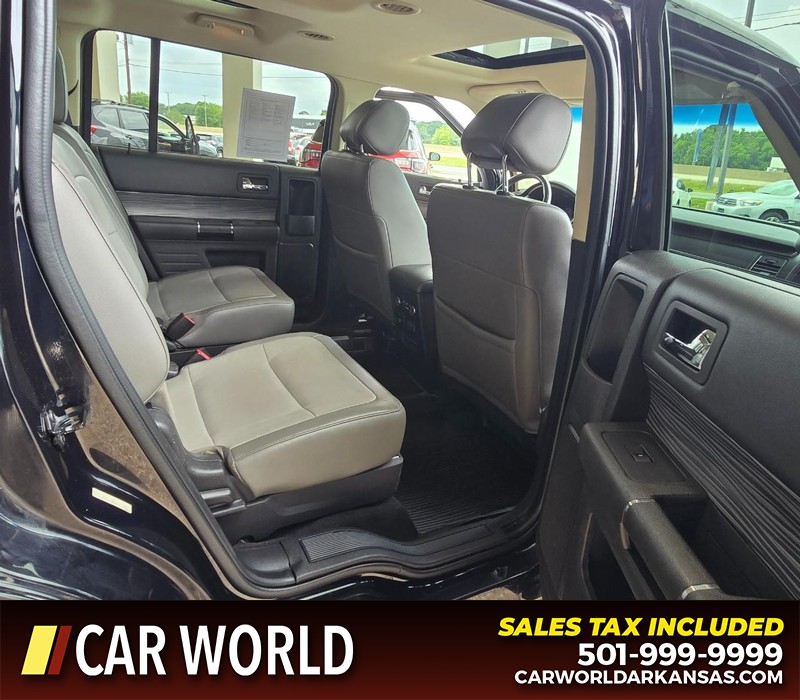 Ford Flex Vehicle Full-screen Gallery Image 13