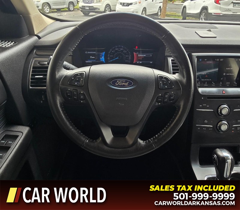 Ford Flex Vehicle Full-screen Gallery Image 18