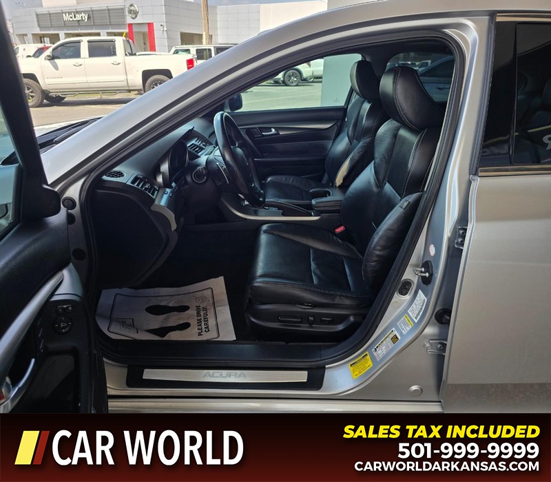 Acura TL Vehicle Full-screen Gallery Image 8