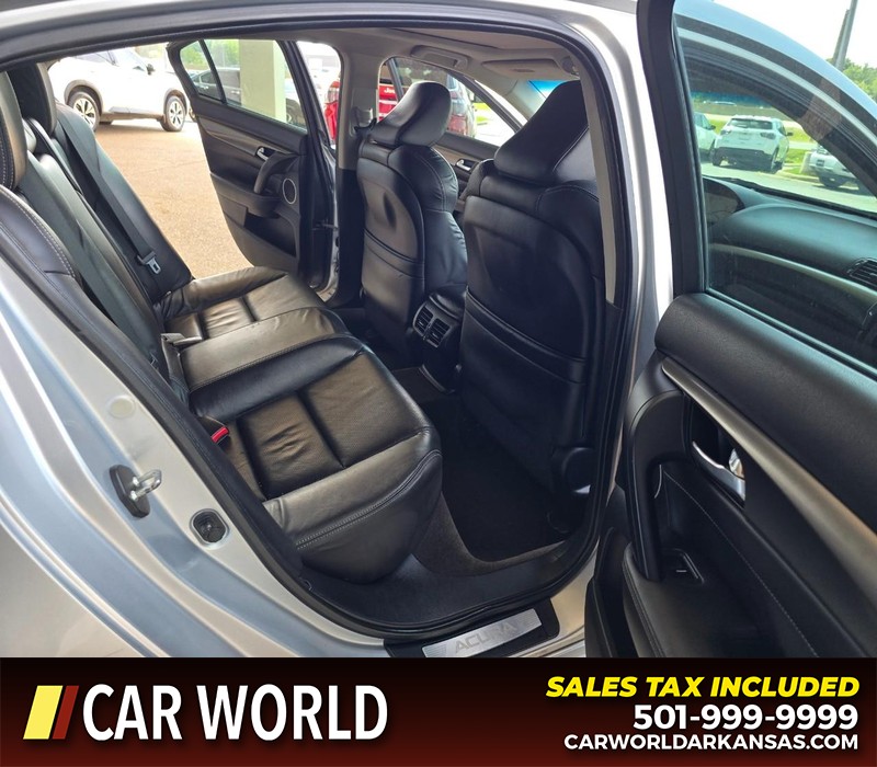 Acura TL Vehicle Full-screen Gallery Image 12