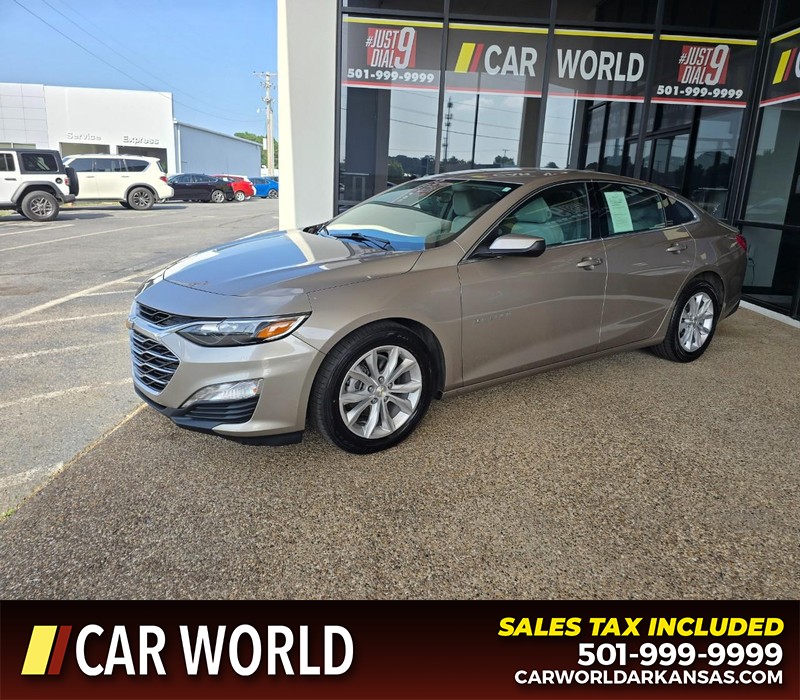 Chevrolet Malibu Vehicle Full-screen Gallery Image 3