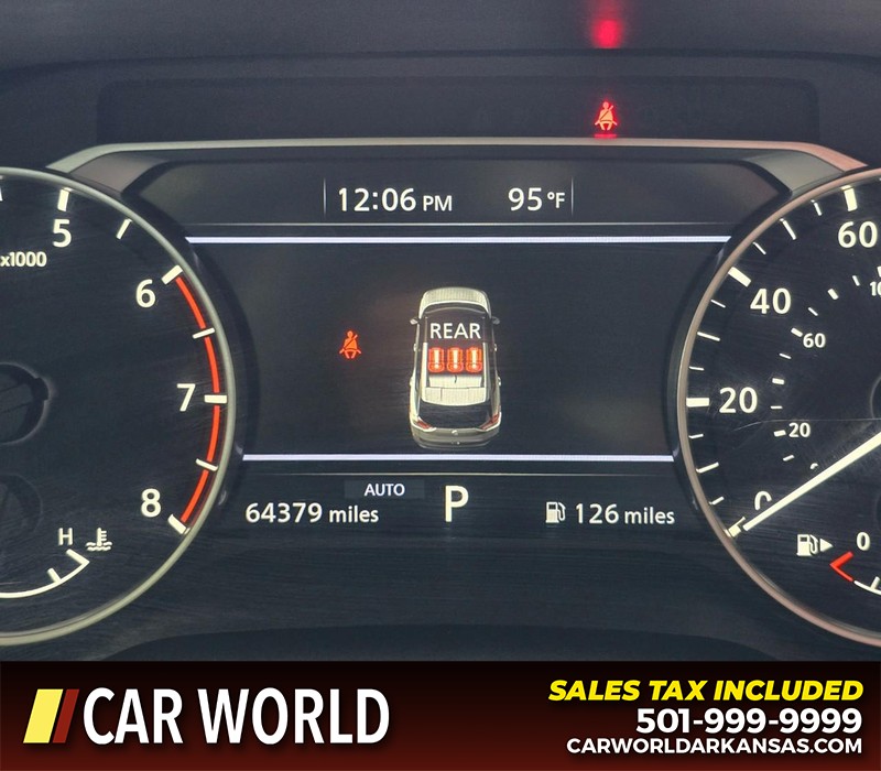 Nissan Rogue Vehicle Full-screen Gallery Image 16