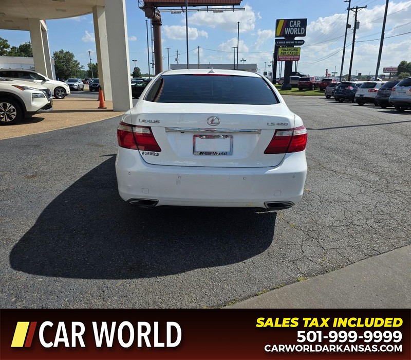 Lexus LS 460 Vehicle Full-screen Gallery Image 5