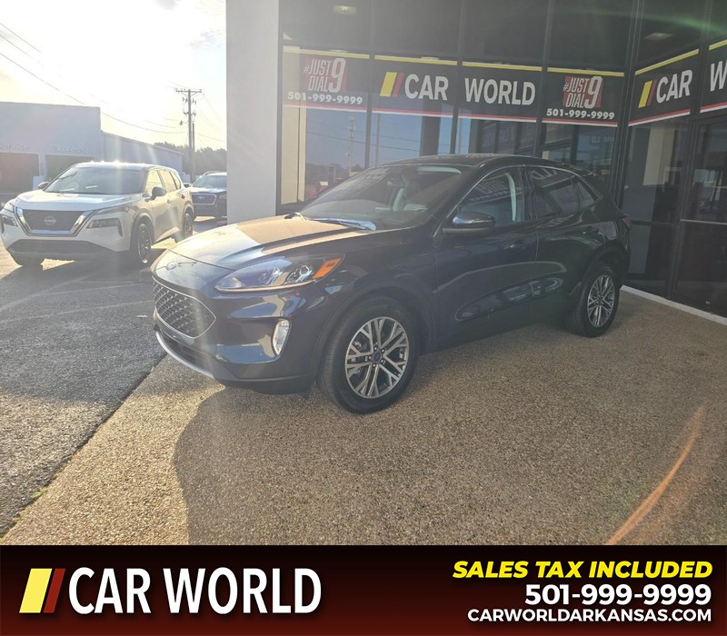 Ford Escape Vehicle Full-screen Gallery Image 3