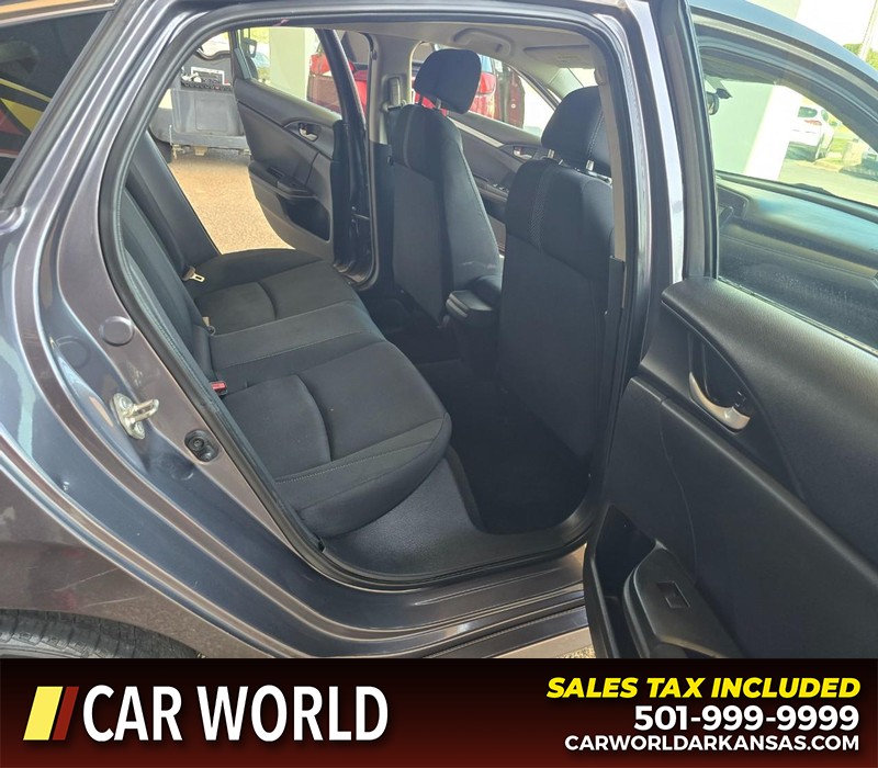 Honda Civic Sedan Vehicle Full-screen Gallery Image 12