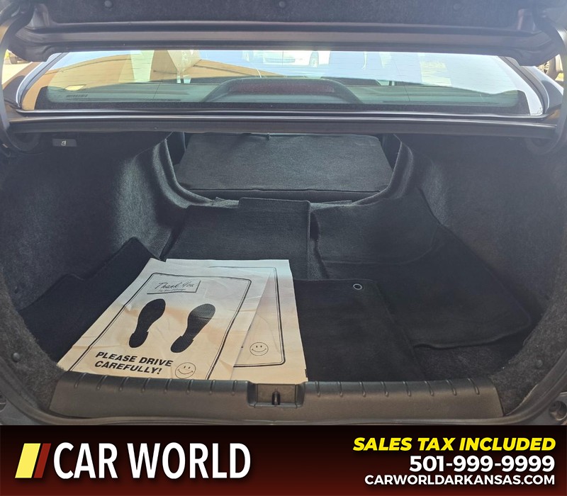 Honda Civic Sedan Vehicle Full-screen Gallery Image 14
