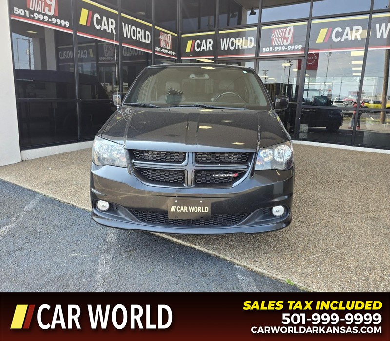 Dodge Grand Caravan Vehicle Full-screen Gallery Image 2