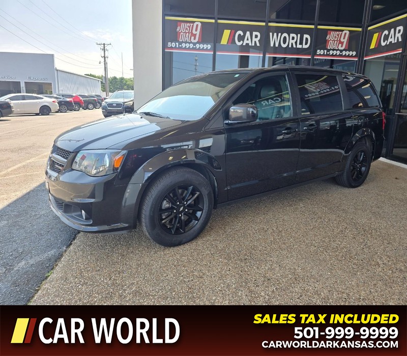Dodge Grand Caravan Vehicle Full-screen Gallery Image 3