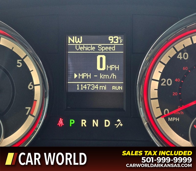 Dodge Grand Caravan Vehicle Full-screen Gallery Image 21