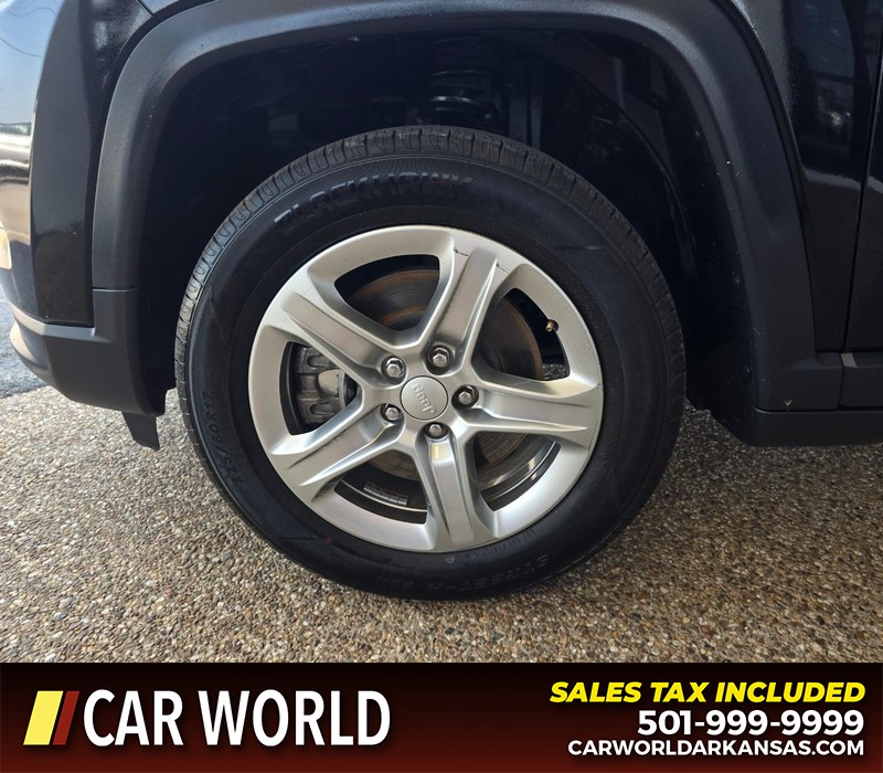 Jeep Compass Vehicle Full-screen Gallery Image 6