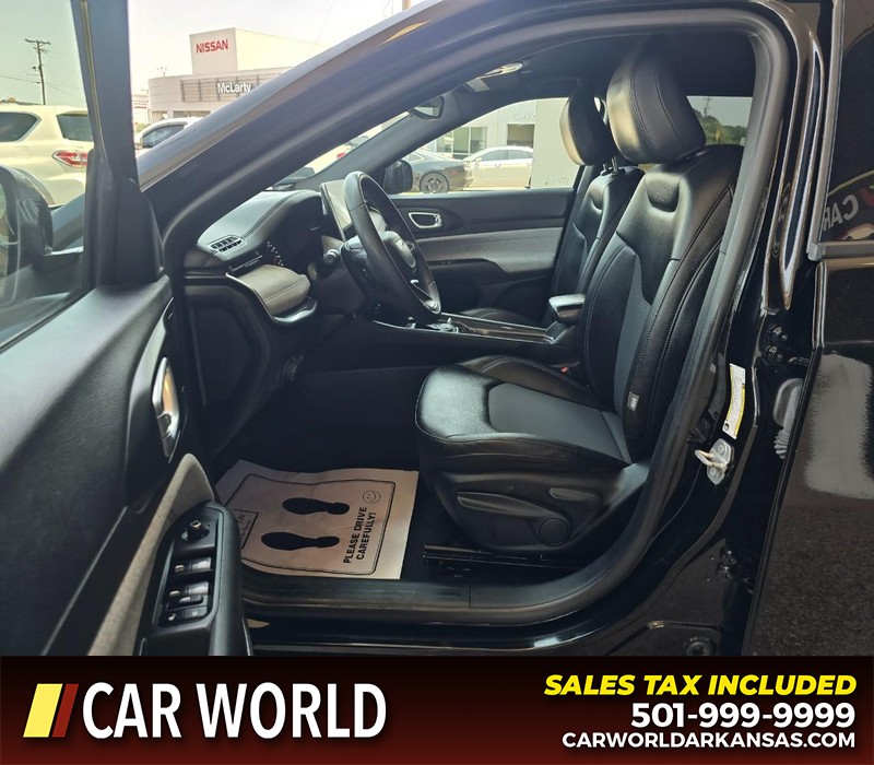 Jeep Compass Vehicle Full-screen Gallery Image 8