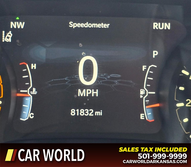 Jeep Compass Vehicle Full-screen Gallery Image 16