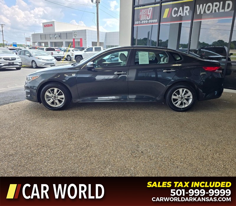 Kia Optima Vehicle Full-screen Gallery Image 4