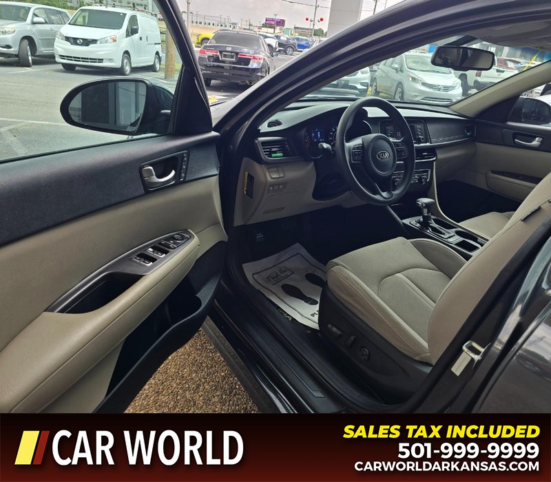 Kia Optima Vehicle Full-screen Gallery Image 7
