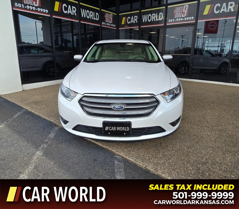 Ford Taurus Vehicle Full-screen Gallery Image 2