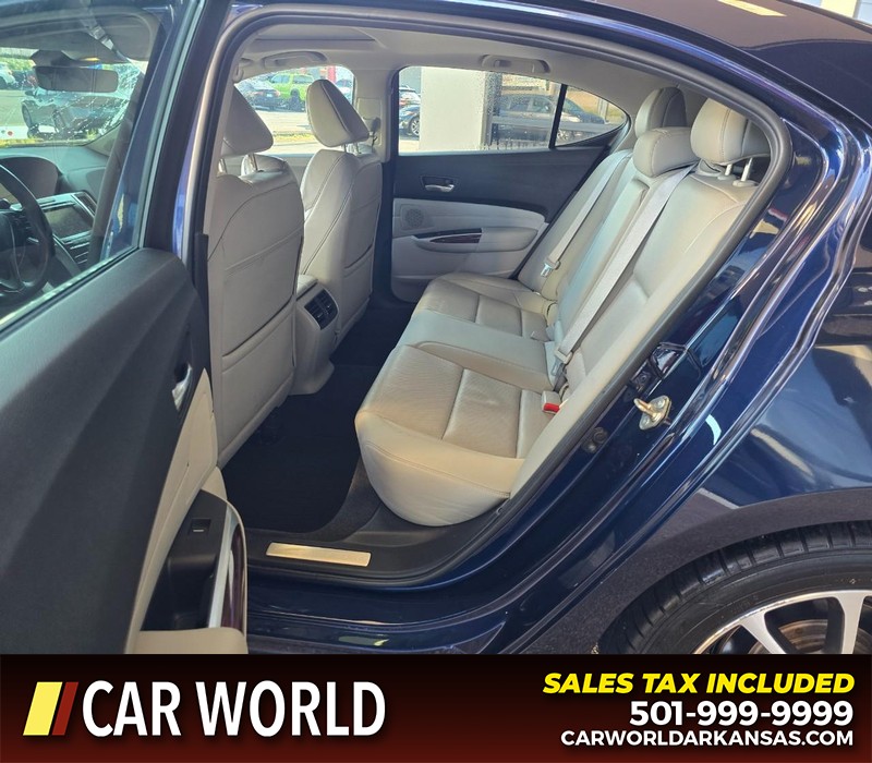 Acura TLX Vehicle Full-screen Gallery Image 10