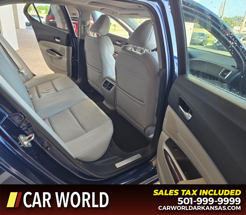 Acura TLX Vehicle Full-screen Gallery Image 12