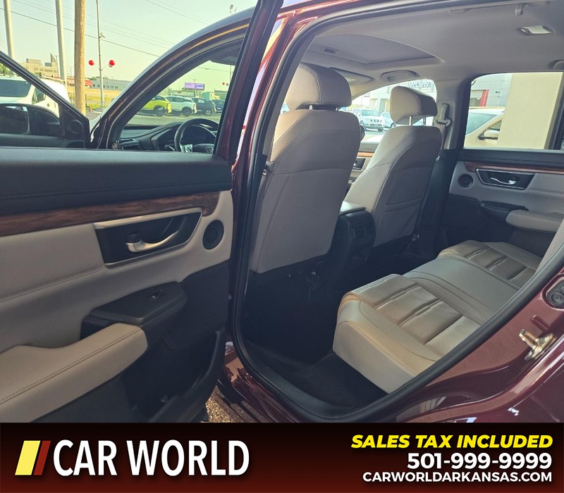 Honda CR-V Vehicle Full-screen Gallery Image 9