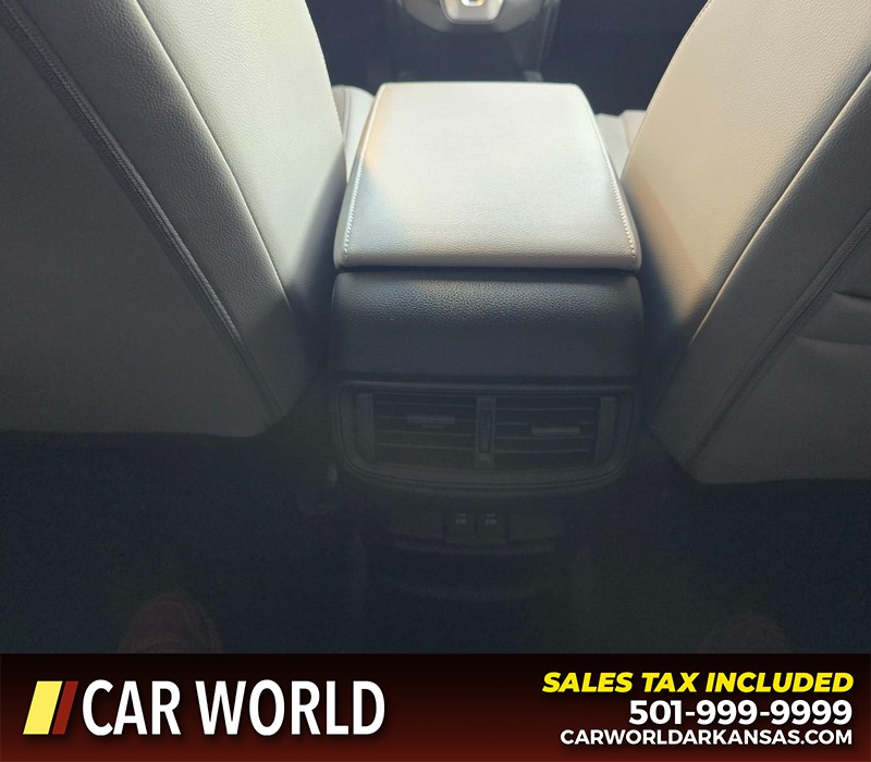Honda CR-V Vehicle Full-screen Gallery Image 21