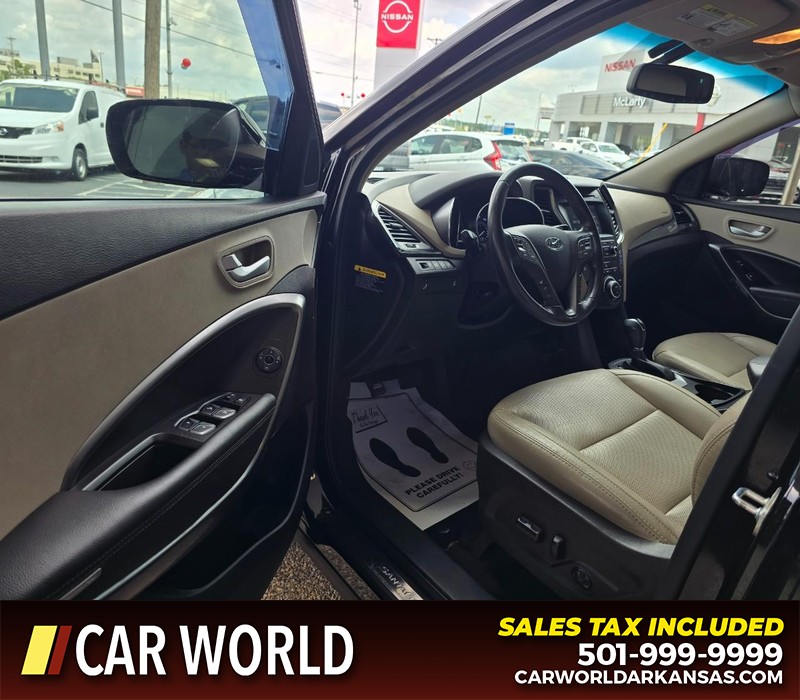 Hyundai Santa Fe Sport Vehicle Full-screen Gallery Image 7