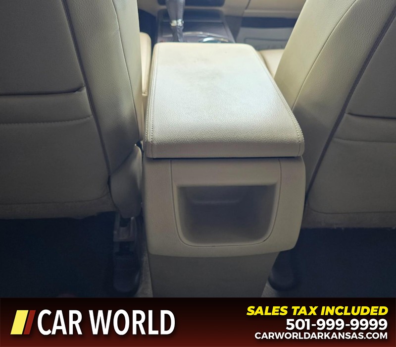 Acura RDX Vehicle Full-screen Gallery Image 20